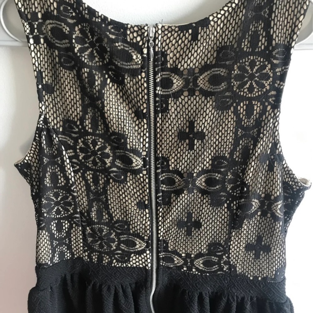 Formal Dress - Picture 2 of 2
